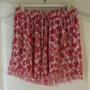 NWOT SIMPLY SOUTHERN Floral Pink Shorts with Gold Tassels